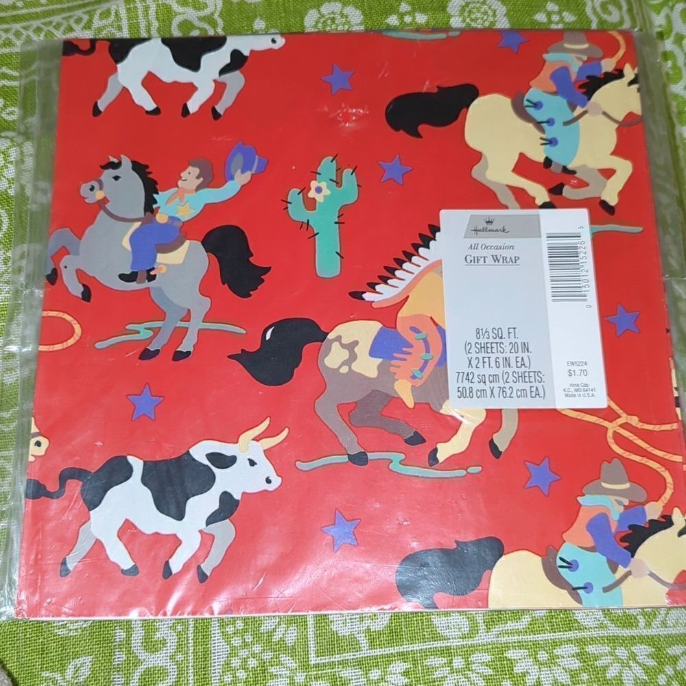 Hallmark vintage Western theme print wrapping paper 🆕